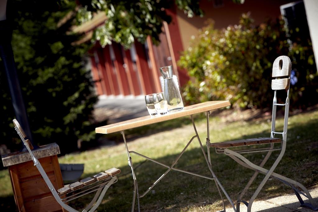 Greet Hotel Angouleme Сен-Ирье-сюр-Шарант Экстерьер фото